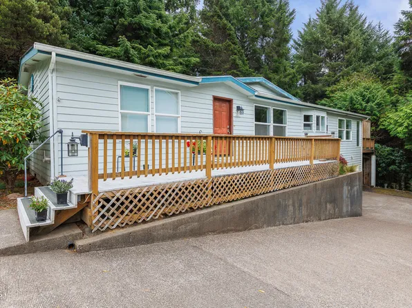 280 NE 69th Pl, Newport, OR 97365