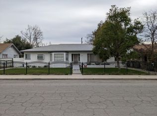 215 Jefferson St, Bakersfield, CA 93305