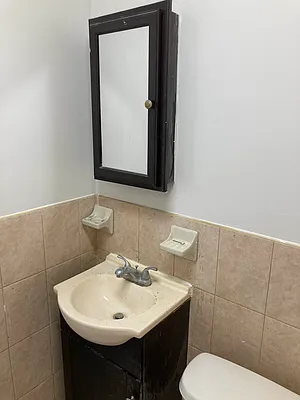 Rented by Maccabee 1 Realty Corp | media 24