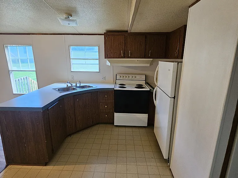 1736 Blacksburg Hwy #17 — Photo 5