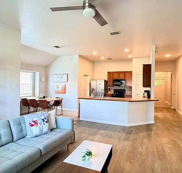 Dawn Spring Dr — Photo 7