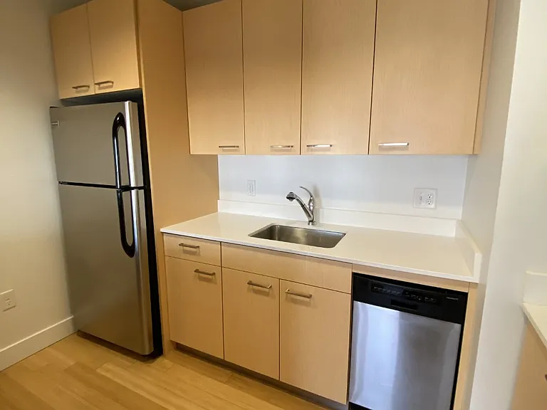 1091 Boylston St — Photo 3