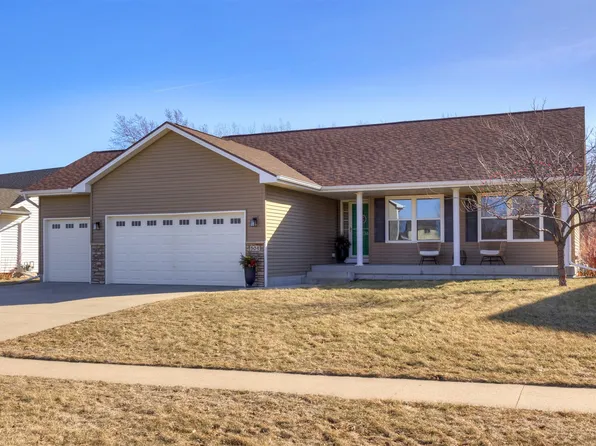 504 NW 8th St, Grimes, IA 50111