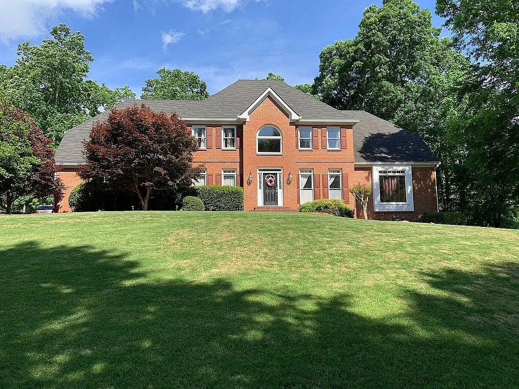 290 Sweet Briar Ct photo 1