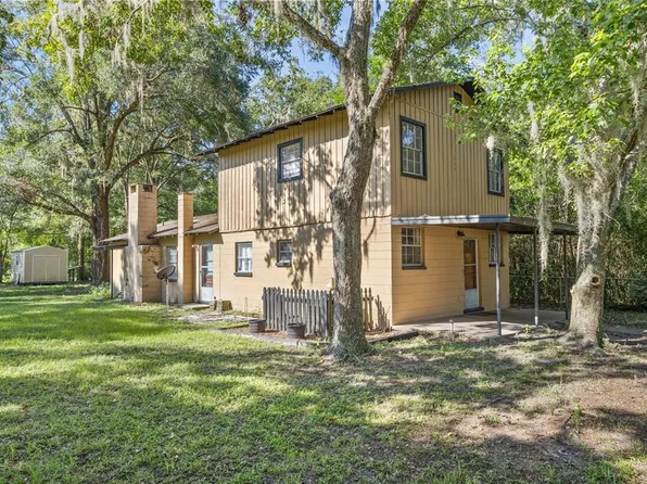 307 SE 3rd Ave, Chiefland, FL 32626