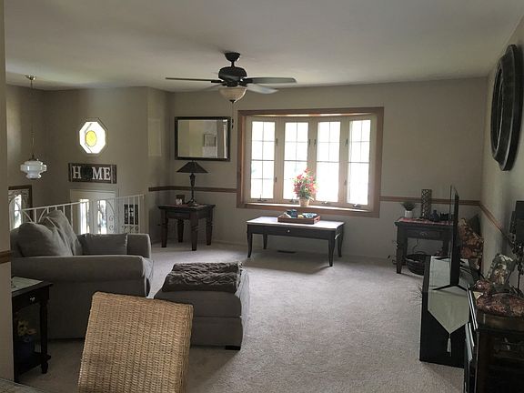 3rd image of 1185 Old Mill Ln