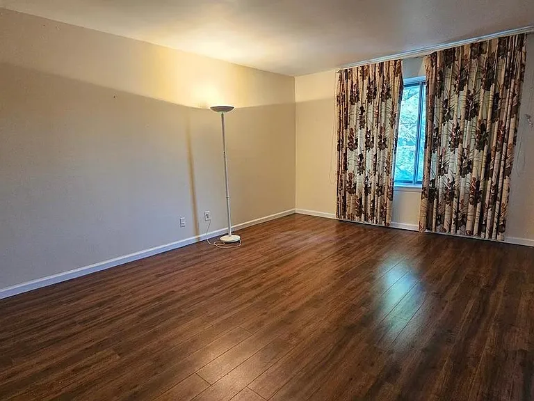 128 Kirkbride Rd #6 — Photo 4