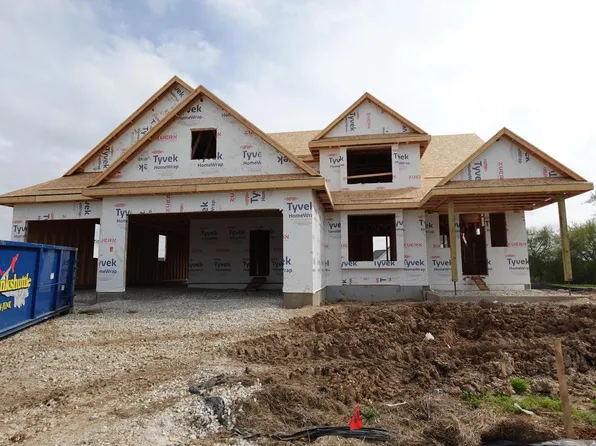 1301 Lynn CIRCLE, Oconomowoc, WI 53066