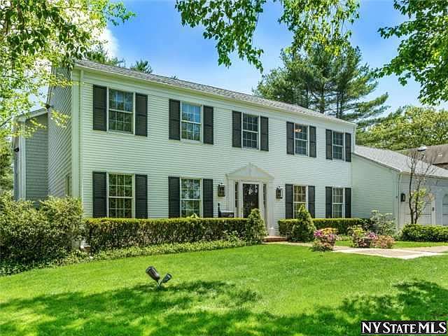 1st image of 22 Shepherd Ln