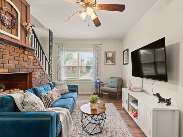 3175 Rocky River Dr, Cleveland, OH