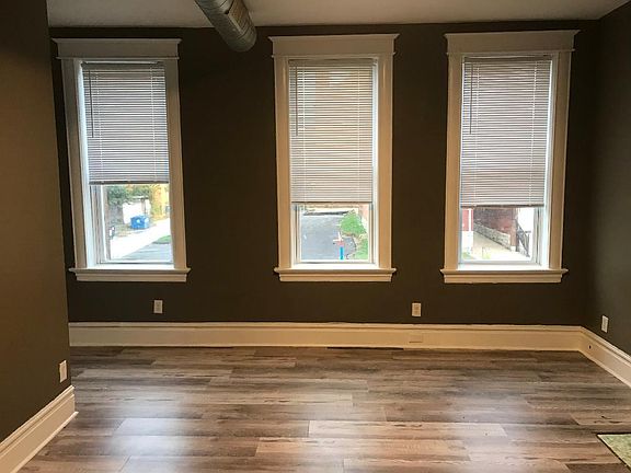 3rd image of 4019 California Ave APT 2