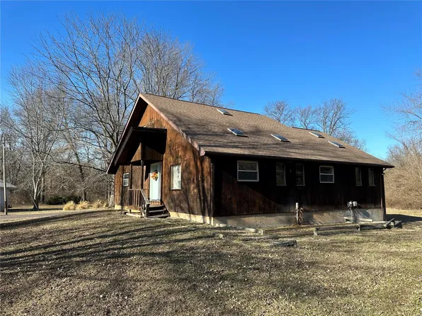 630 Elbert St, Sullivan, MO 63080