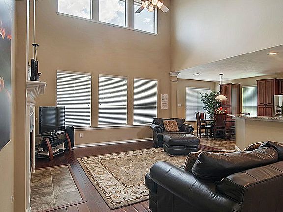 4th image of 14602 Wood Thorn Ct