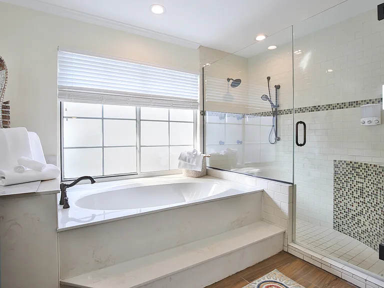 927 80th St NW — Photo 33