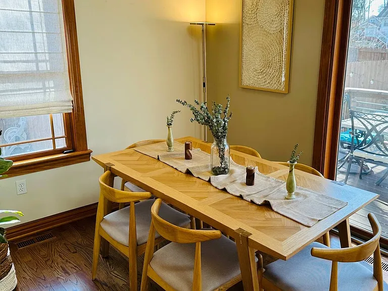 4448 Rainbow Blvd — Photo 12