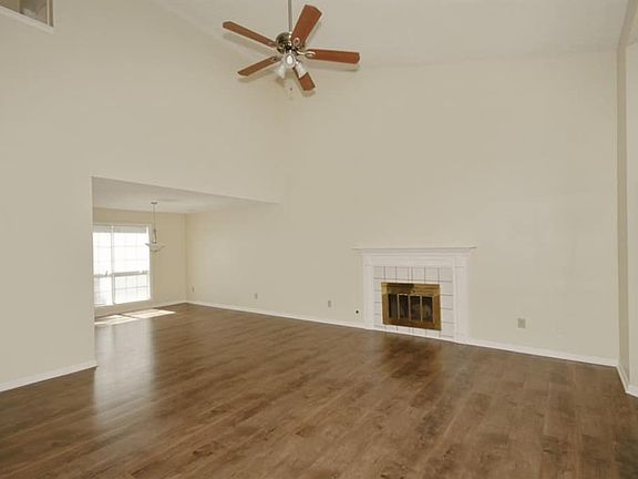 5th image of 2679 Sterling Dr