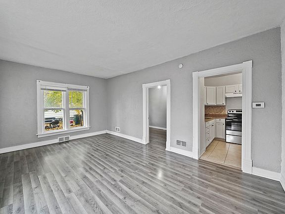 4th image of 1315 Knollwood Ave APT 2