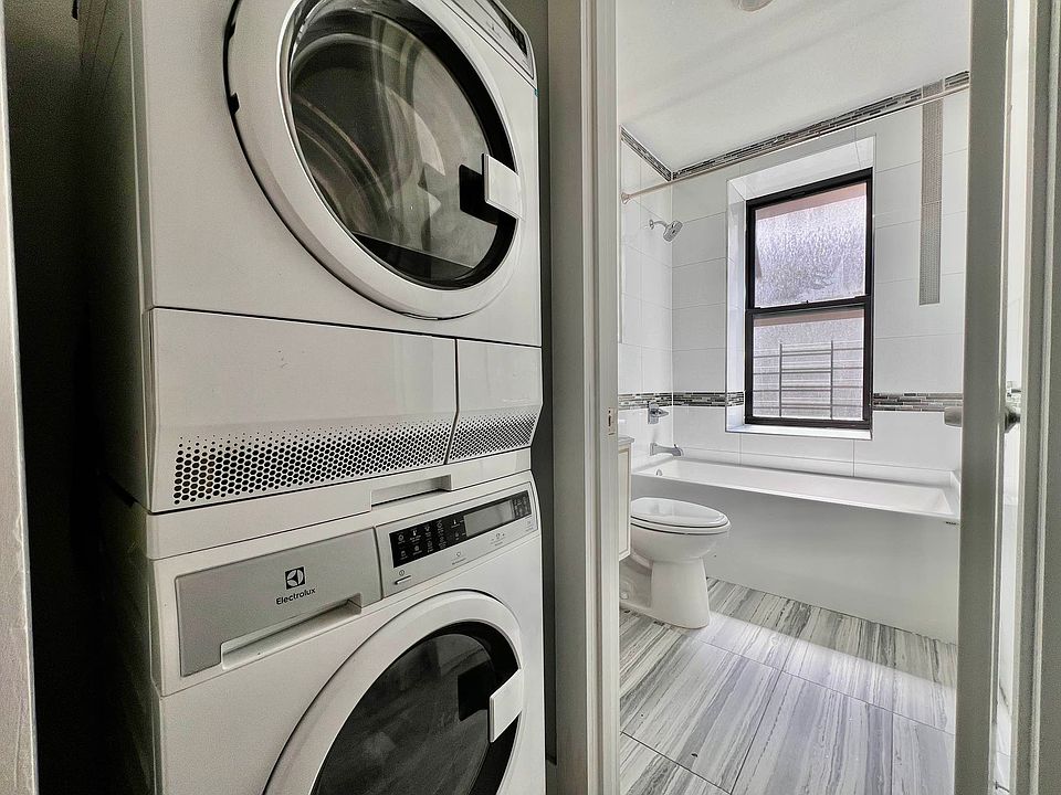 1st image of 418 W 130th St APT 28