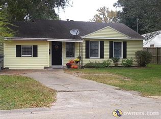 516 Morningside Dr, Lake Charles, LA 70605