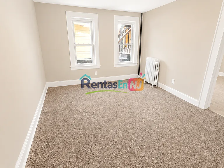 14 Nursery St #2A — Photo 3
