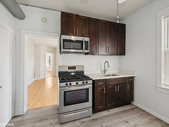 4th image of 2418 N Western Ave APT 2F