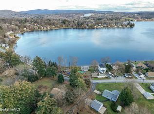 60 Narragansett Ave, Lanesborough, MA 01237