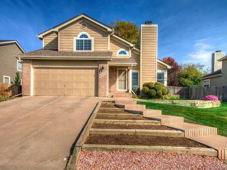 4020 Stoney Creek Dr — Photo 3