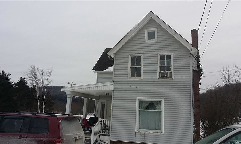 2nd image of 1113 Irving St