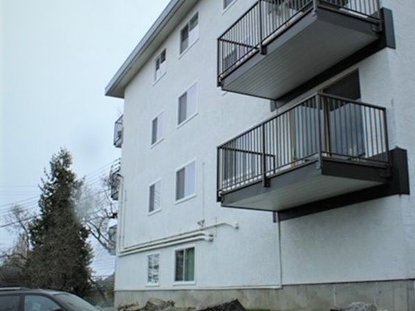 Vista Del Mar, 1378 Lyall St, Esquimalt, BC V9A 5J1