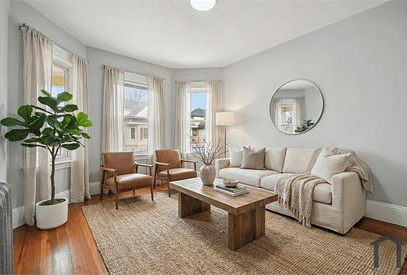 1st image of 20 Wilcock St APT 2