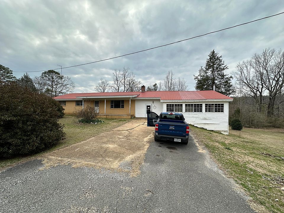 1st image of 900 Bunkum Rd