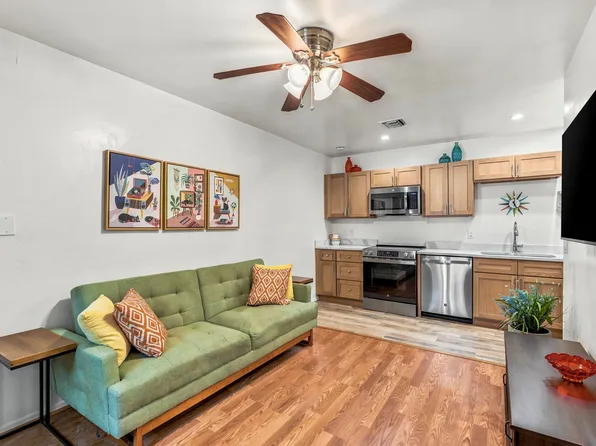 2724 N Gill Ave, Tucson, AZ 85719