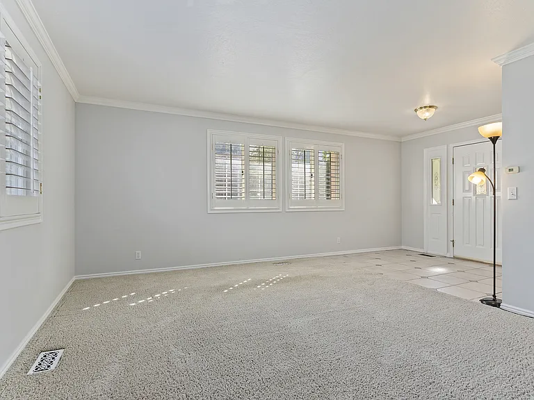 3666 S Pearblossom Cir — Photo 8