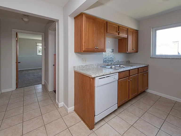 2739llc- W. North Bend Rd 2739 — Photo 13