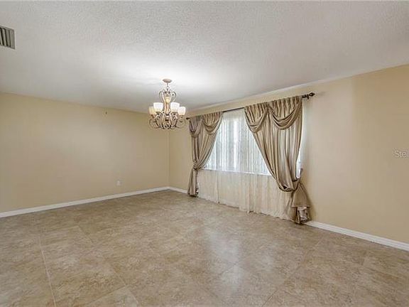 4th image of 1833 Asbury Dr