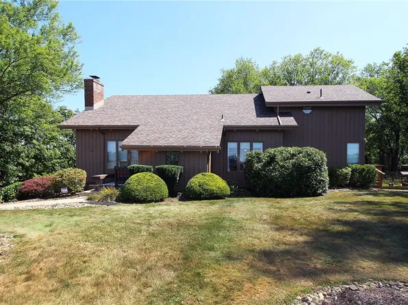 494 Valley View Rd, Eighty Four, PA 15330