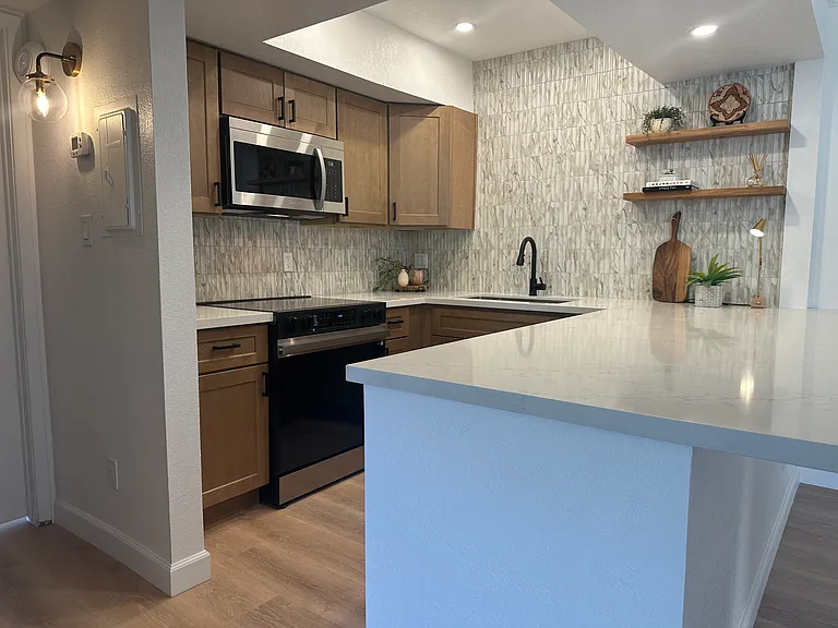 8649 E Royal Palm Rd #204 — Photo 24
