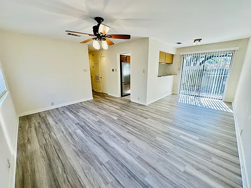 6810 Deatonhill Dr #116-7 Photo 1