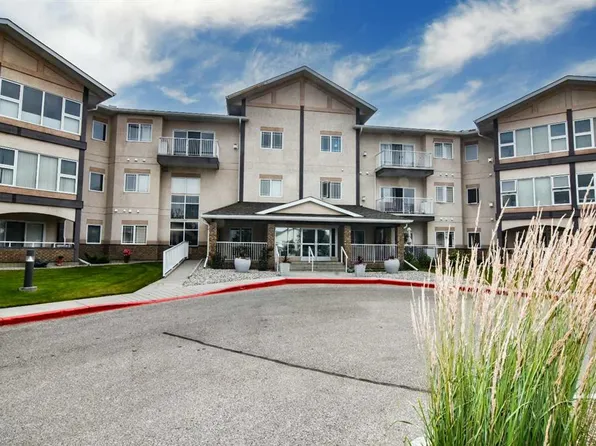 43 W Westlake Cir #307, Strathmore, AB T1P 1T6