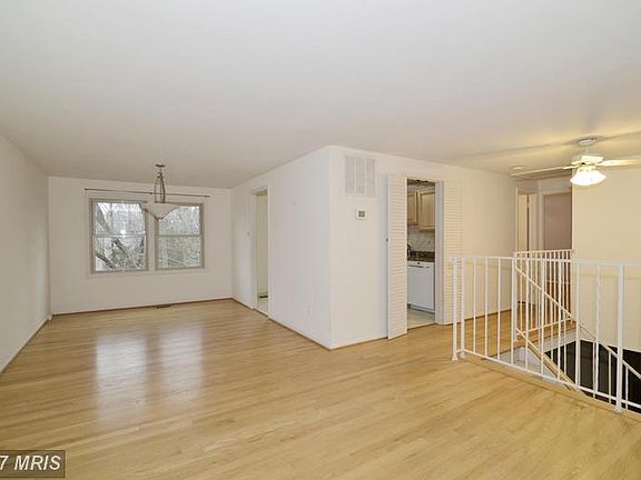 4th image of 12636 Holkein Dr