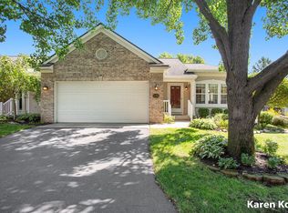 3750 Old Elm Dr SE, Kentwood, MI 49512