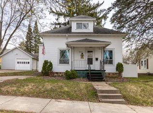 909 Park Ave, Wausau, WI 54403
