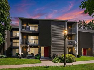 1102 Horseshoe Valley Rd W UNIT 224, Oro Medonte, ON L4M4Y8