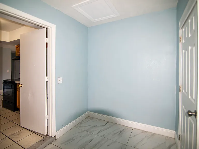 2137 San Jose Blvd — Photo 12