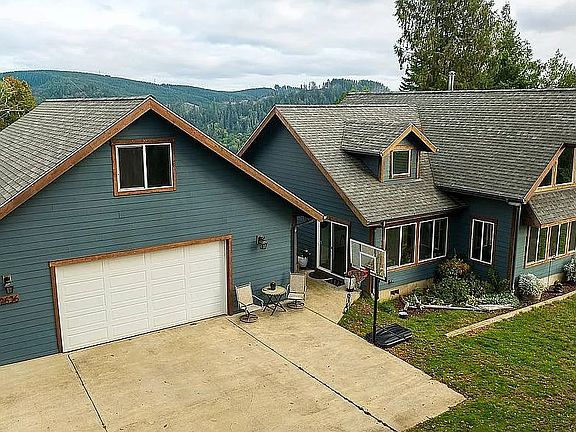 2nd image of 2636 Western Dr