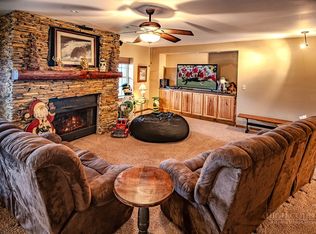 110 Greenbriar Rd, Banner Elk, NC 28604