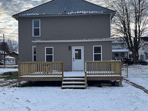Back Deck for Entertaining 