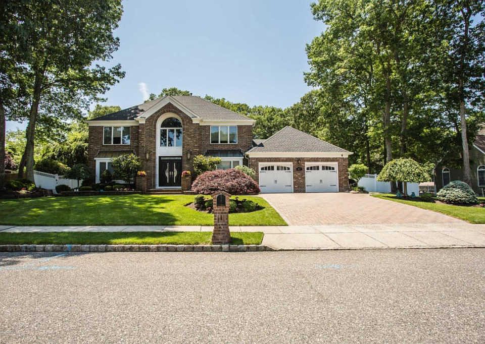 1st image of 1423 White Spruce Dr