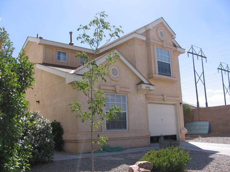 1st image of 8408 Glynview Ct NW