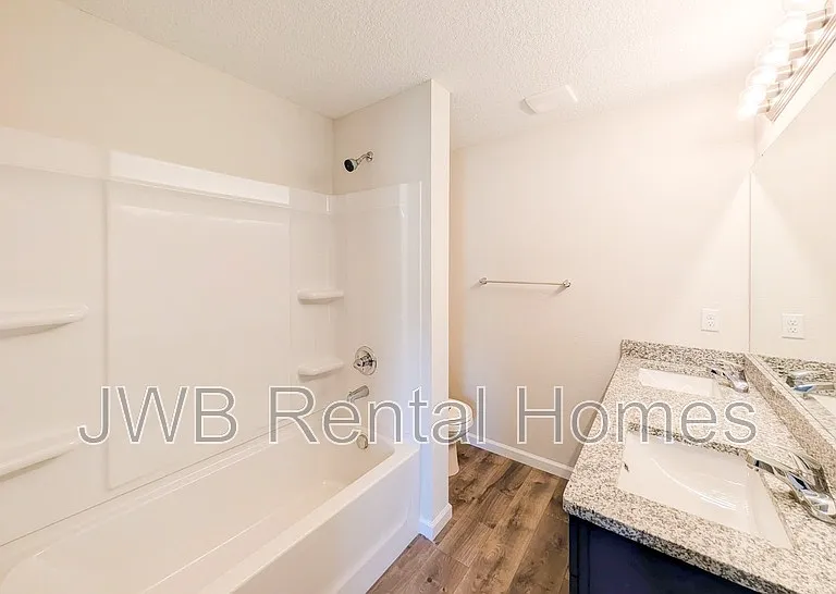 9097 India Ave — Photo 8